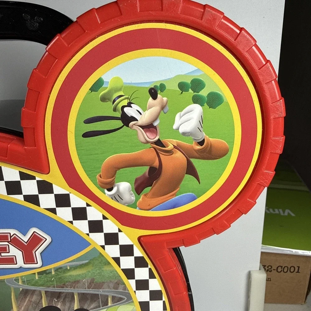 Junior Disney Mickey‎ Mouse & Friends Collectible Car Carrier